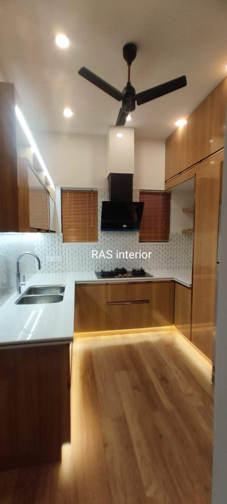 Warm Wood Family Kitchen