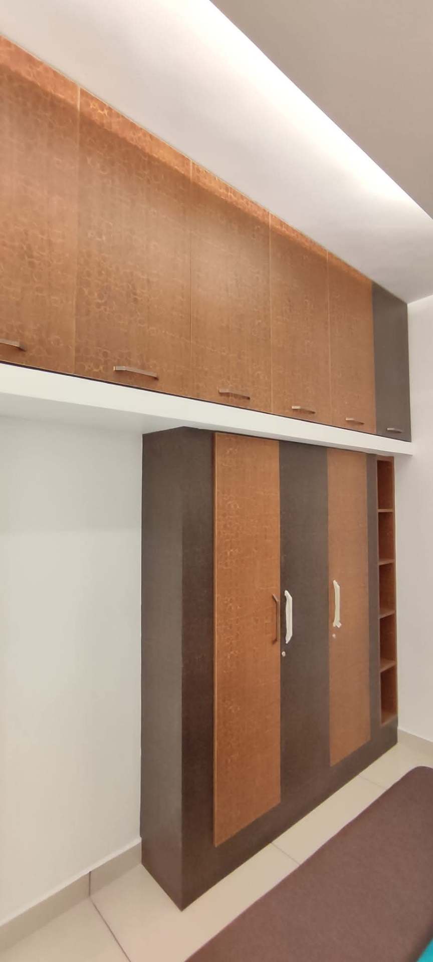 Textured Dual-Tone Wardrobe